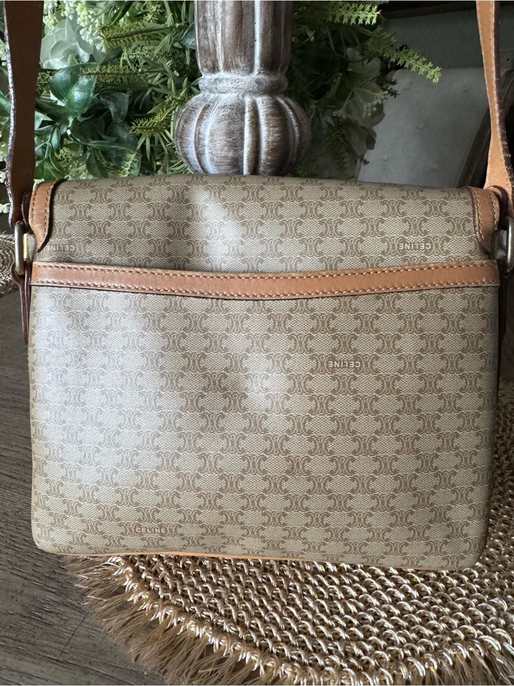 Celine VINTAGE Brown Tan Triomphe Canvas Crossbody Bag Good Preloved Condition - Picture 3 of 11